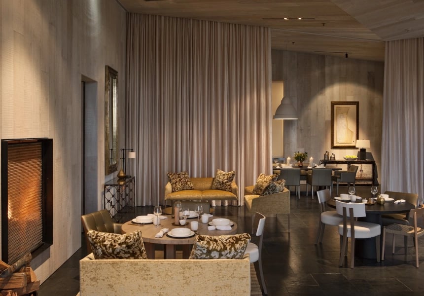 Kinloch Manor & Villas, k restaurant