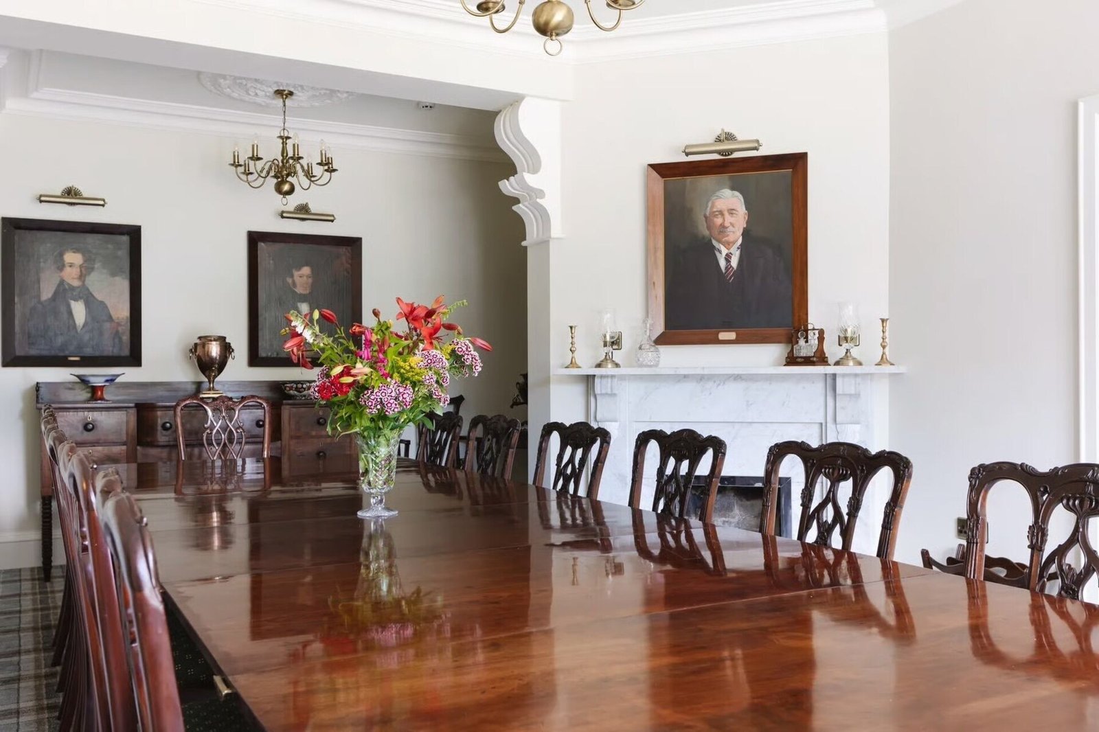 Moore Lodge, historic dining room
