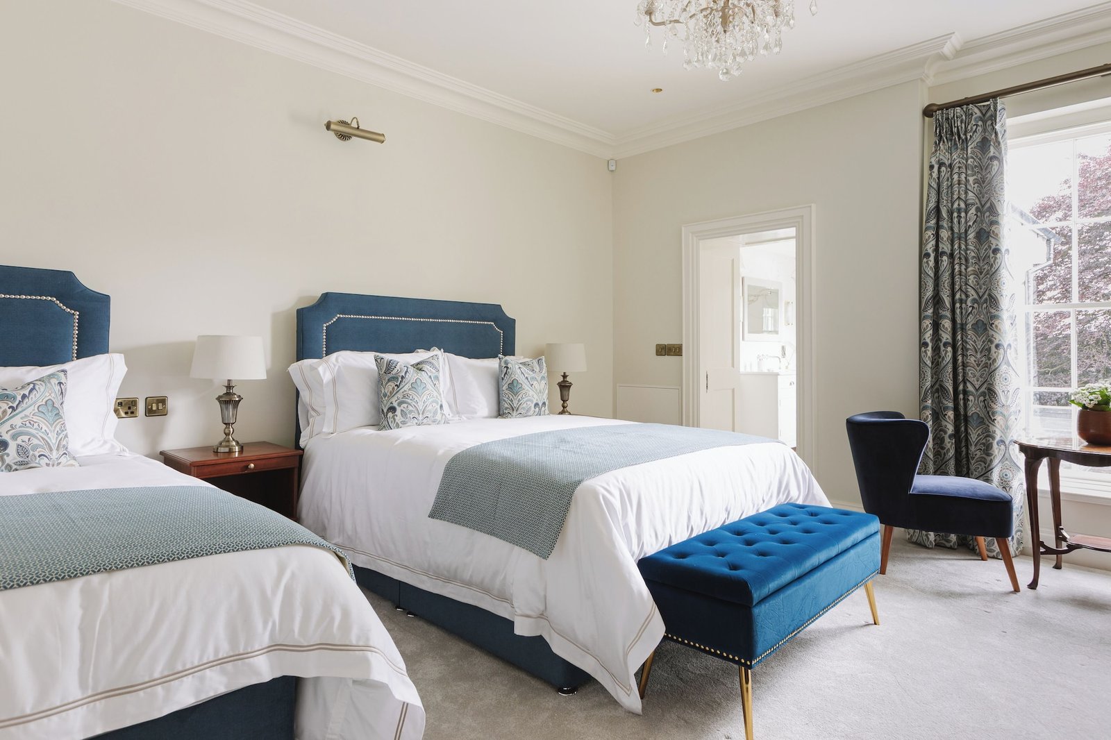 Moore Lodge, rooms