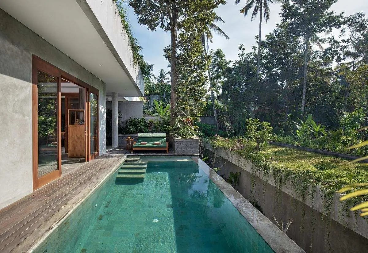 Adiwana Suweta, the pool