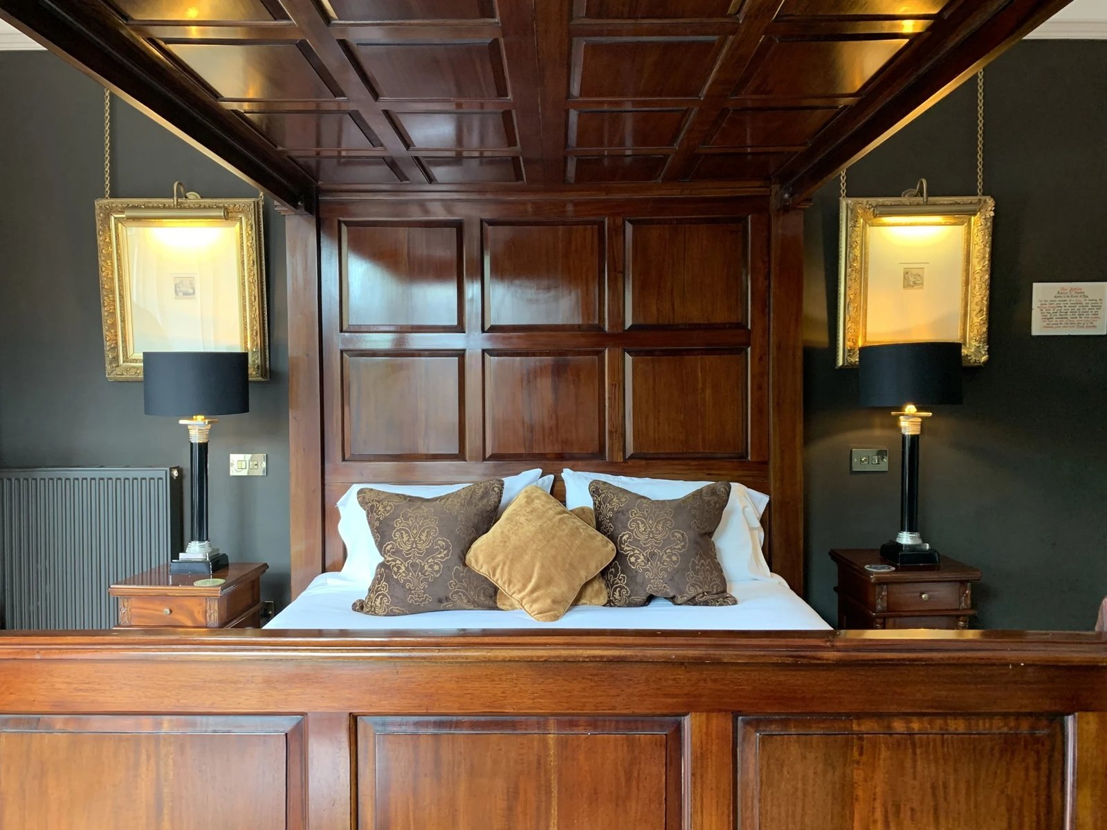 23 Mayfield Guest House