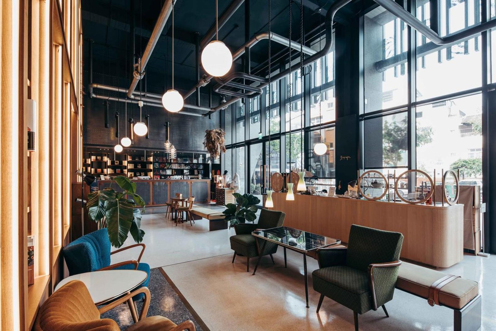 U.I.J Hotel & Hostel — vibe