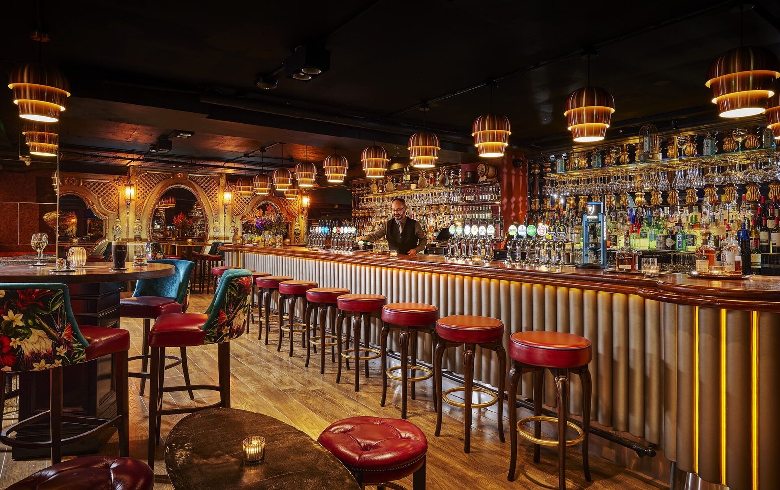 The Grafton Hotel, at the table