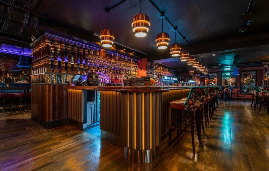 The Grafton Hotel, at the table