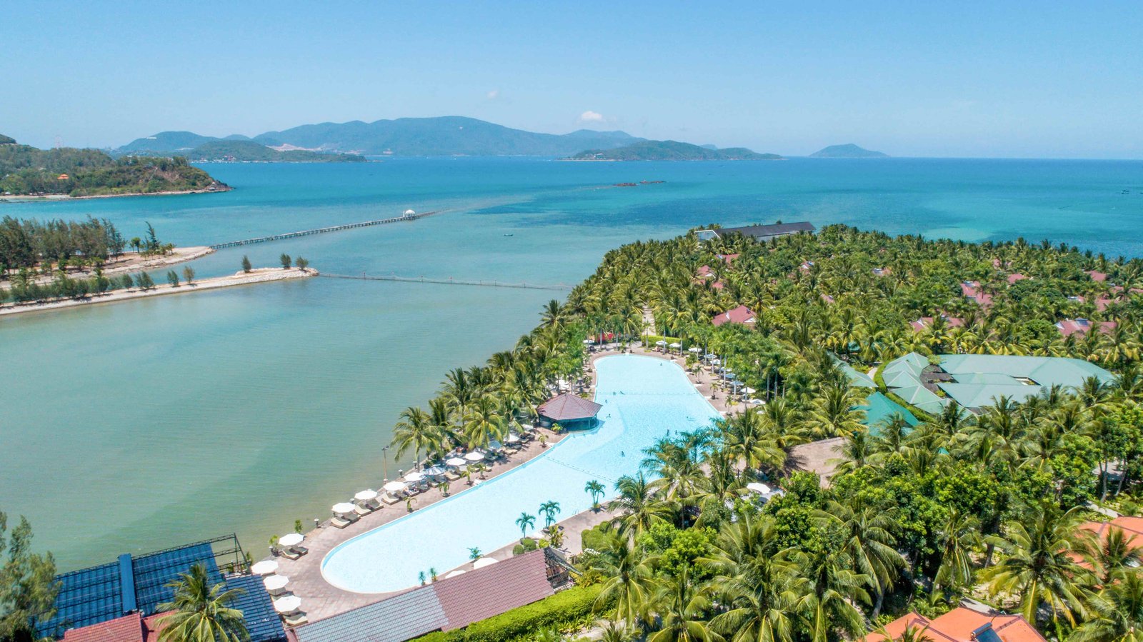 Diamond Bay Resort & Spa