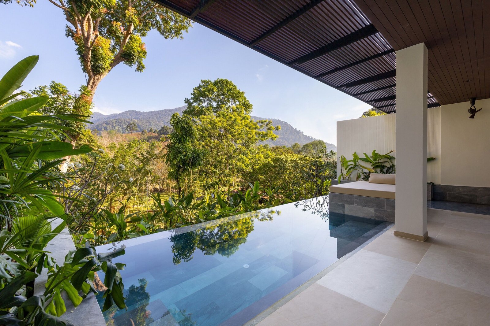 Kachong Hills Tented Resort Trang, the pool