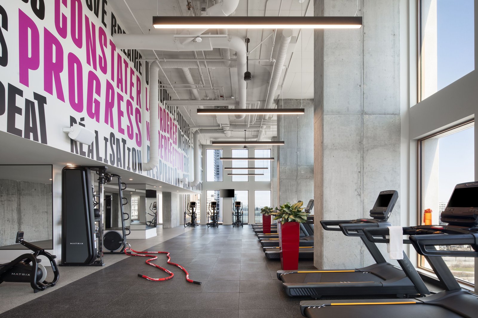 Moxy Montreal Downtown