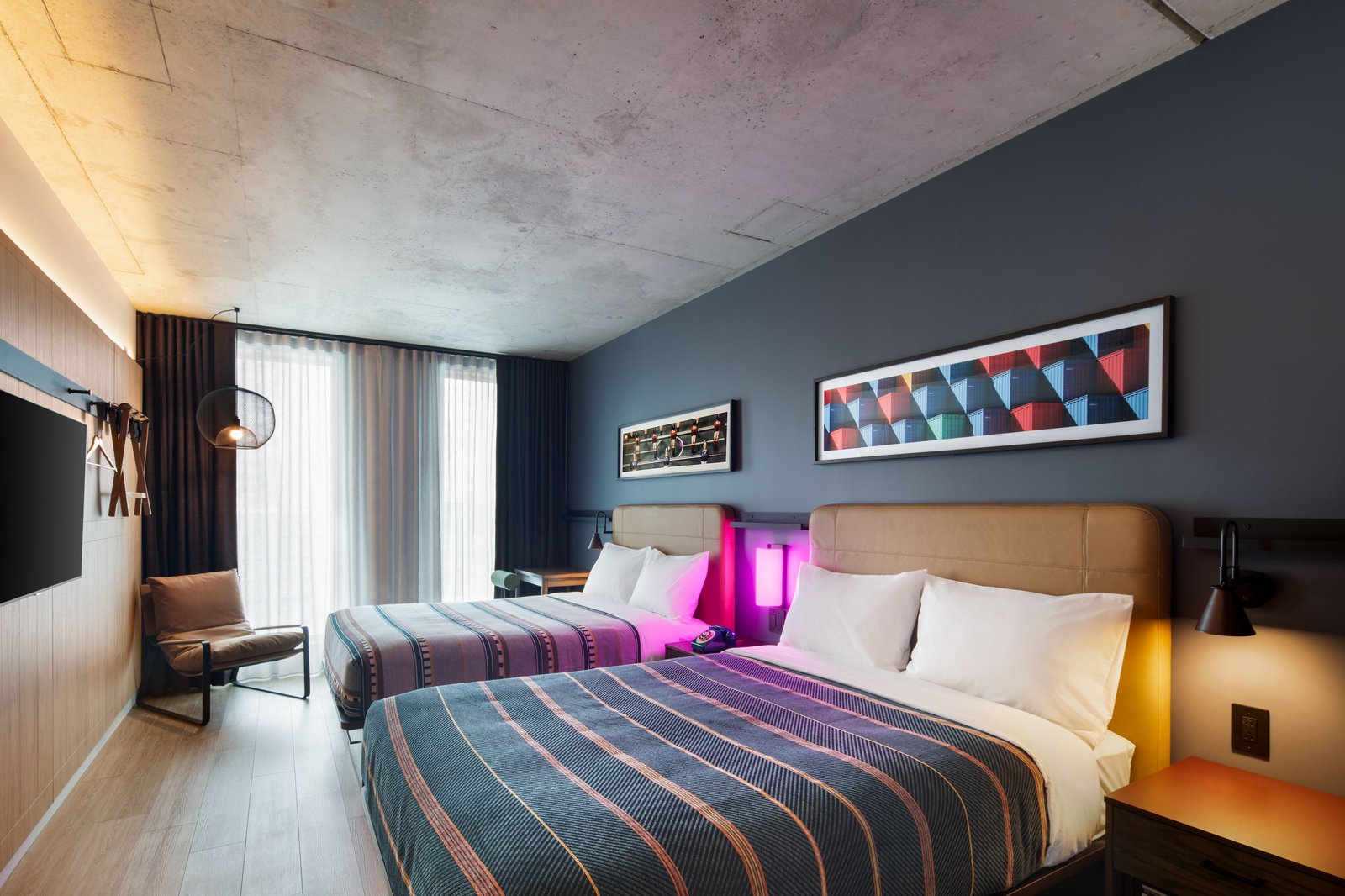 Moxy Montreal Downtown, rooms