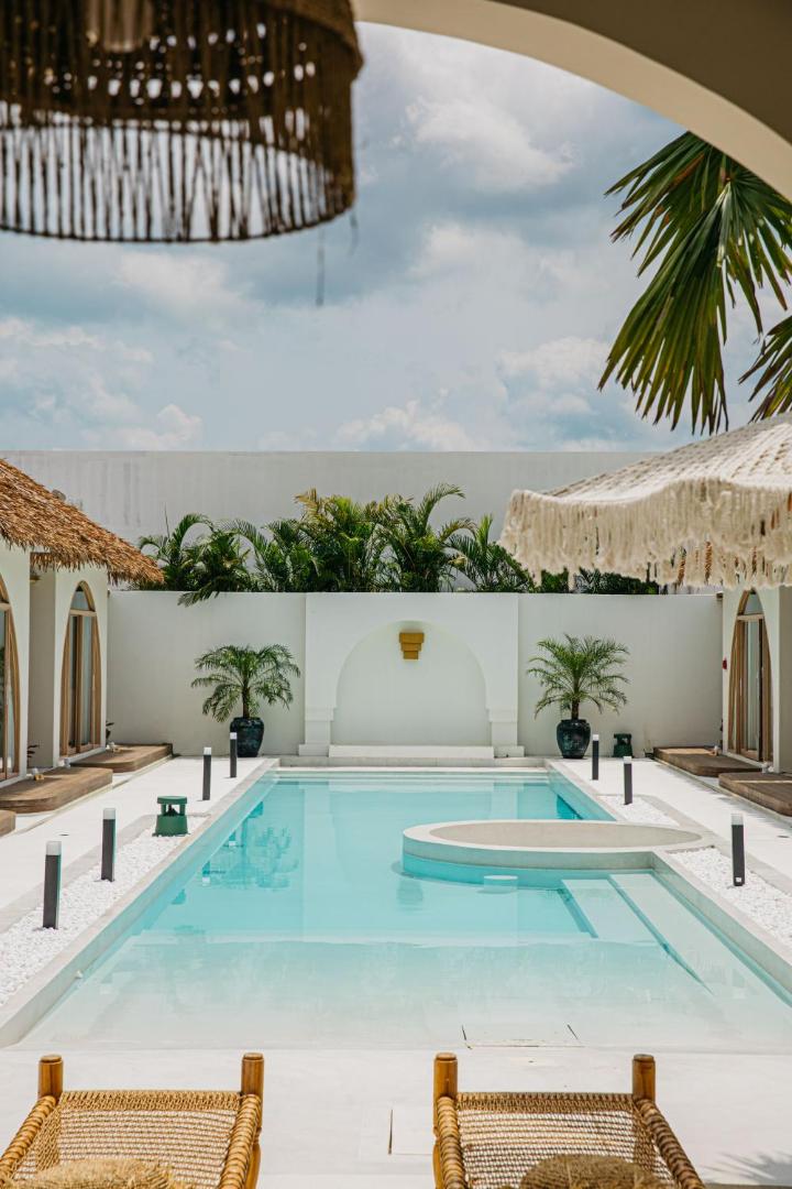 Ginevra Villa Khaolak, the pool