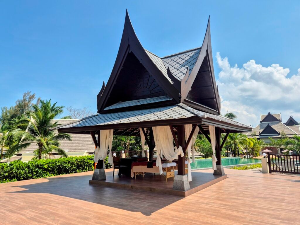 La Solaya Khao Lak, gym and massage