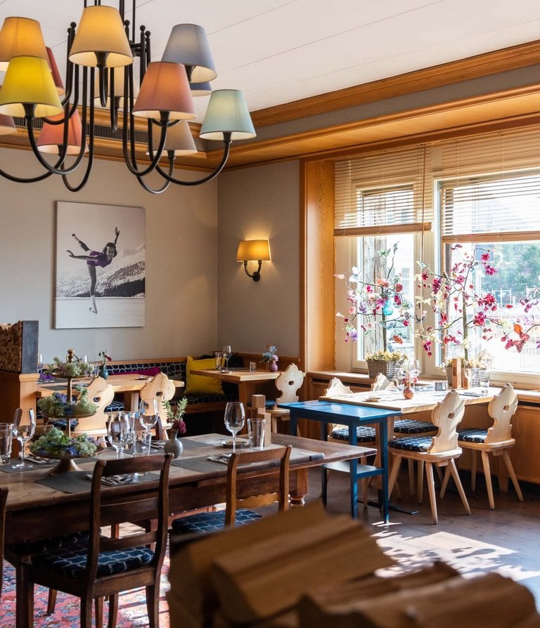 Sporthotel Pontresina, at the table