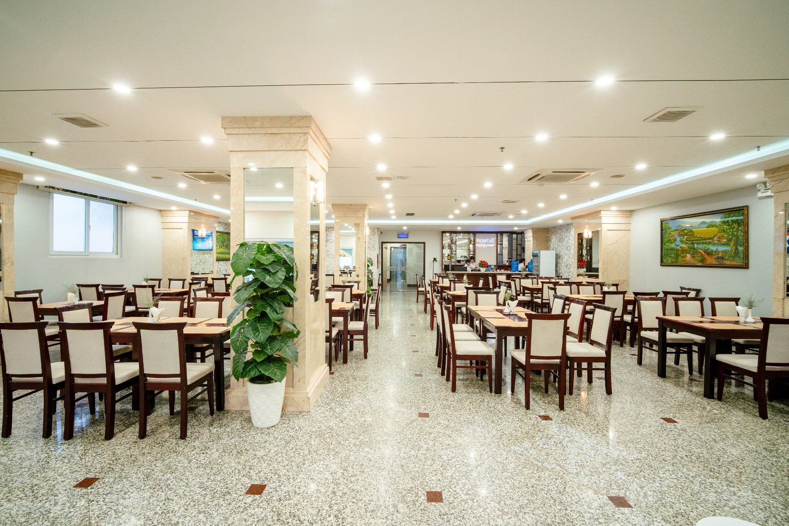 Galliot Hotel and Spa Nha Trang — eat & drink