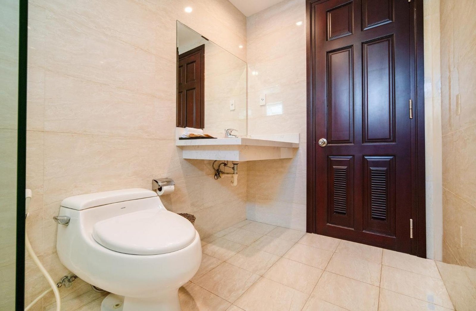Galliot Hotel and Spa Nha Trang — rooms