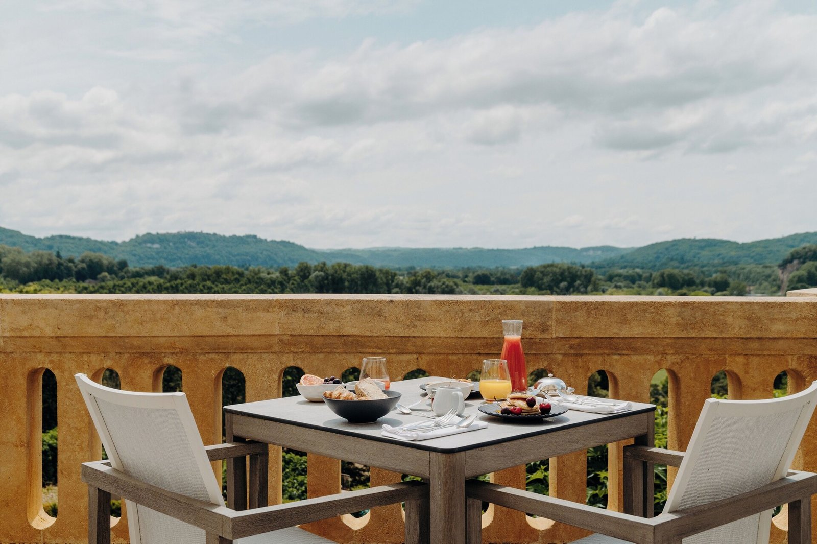 Domaine de Rochebois, at the table