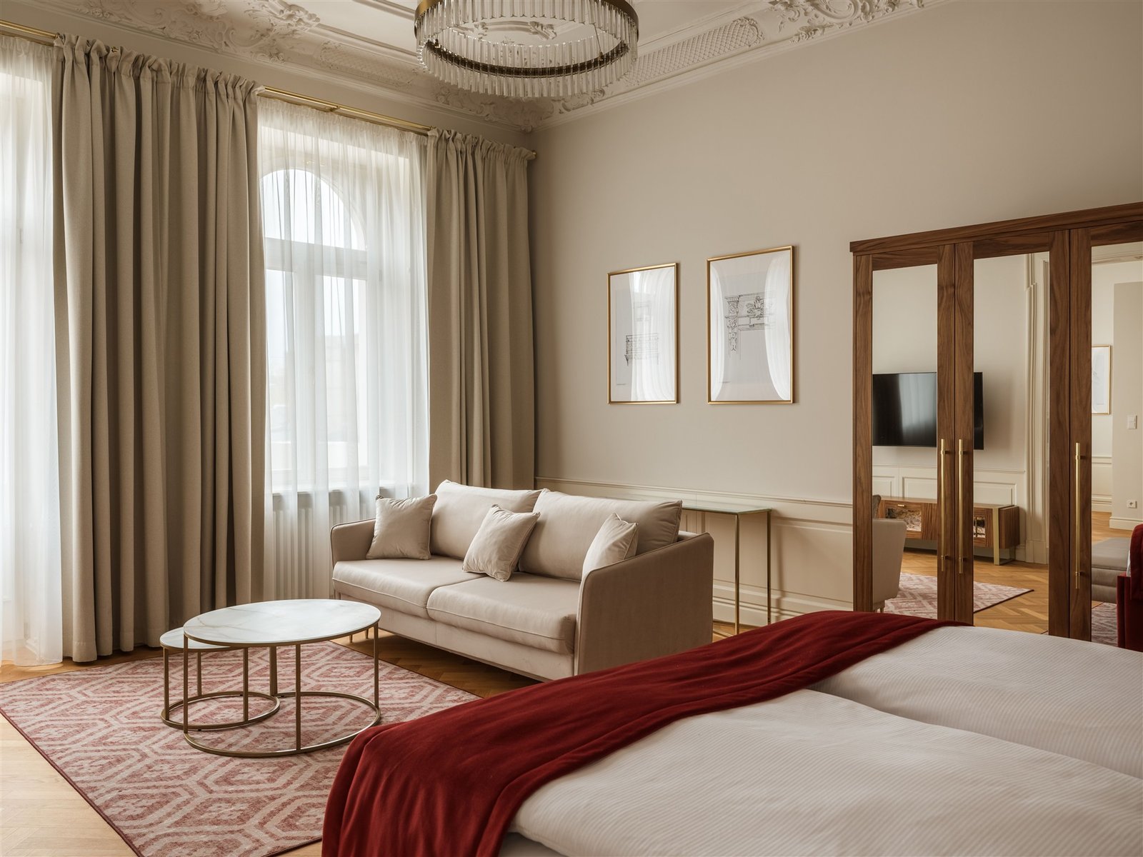 Hotel Traugutta 12