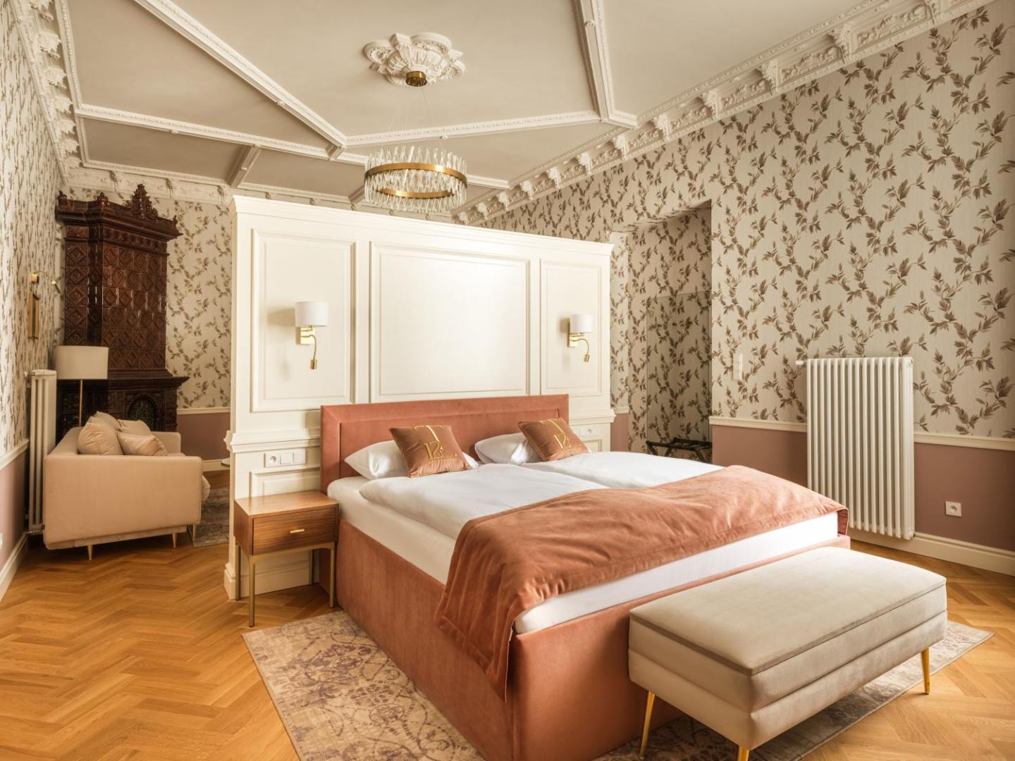 Hotel Traugutta 12