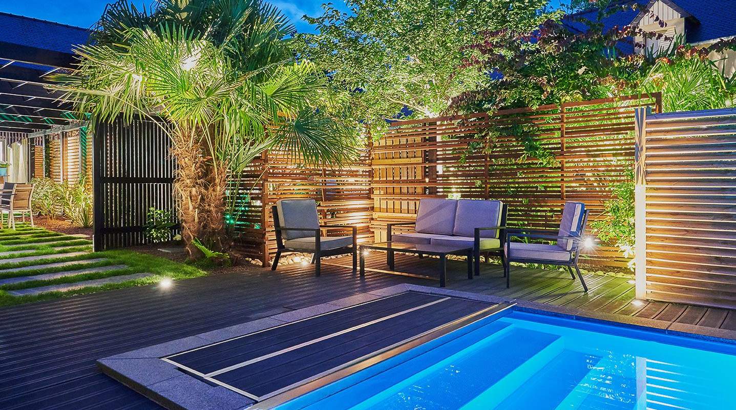 Le Saison, the pool
