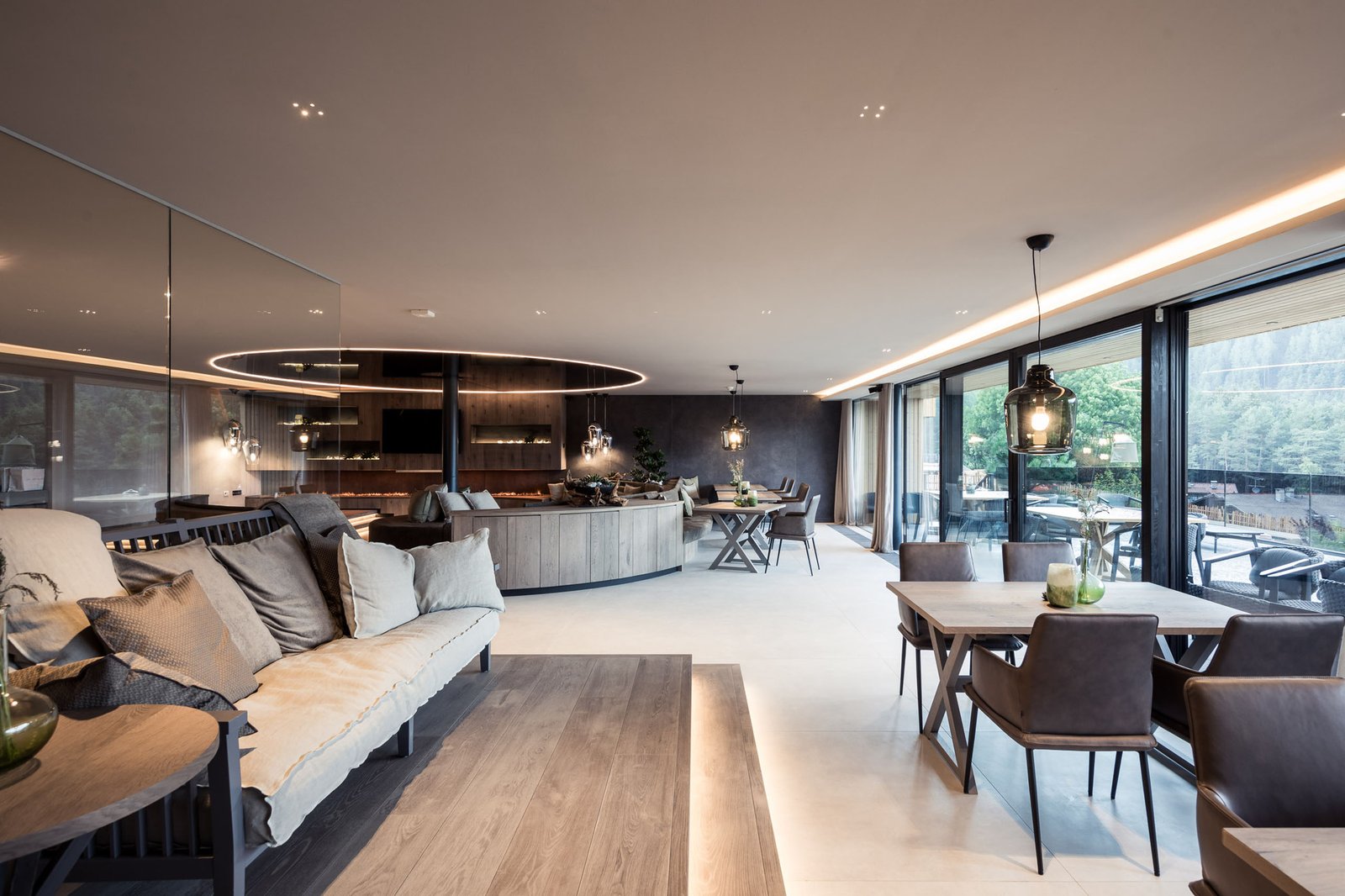 PURMONTES Private Luxury Chalet