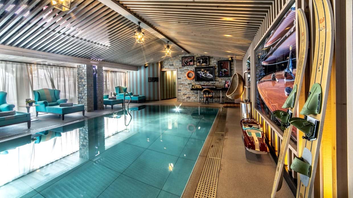 Grandes Alpes Private Hotel & Spa, the pool