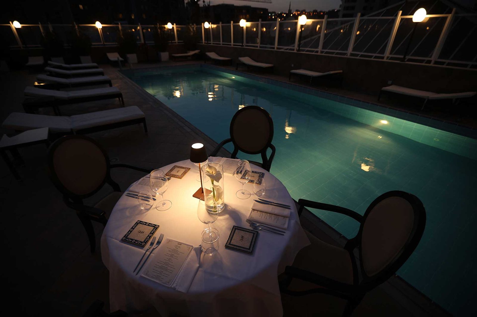 Grand Hotel Yerevan, the pool