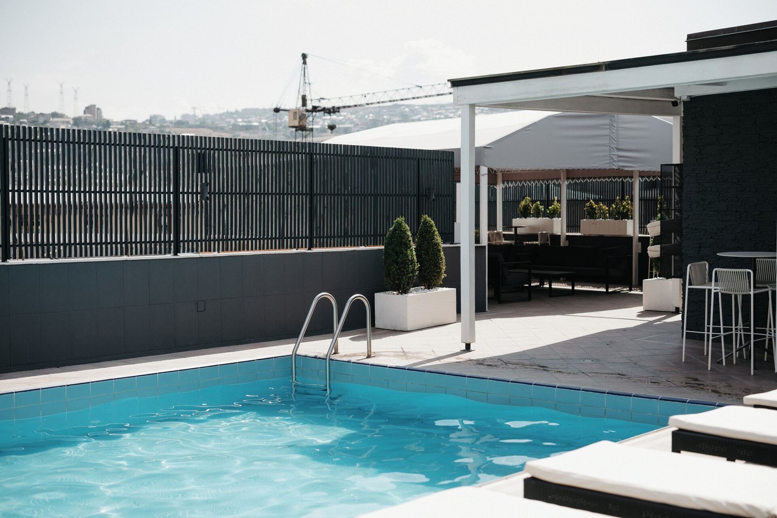 Grand Hotel Yerevan, the pool
