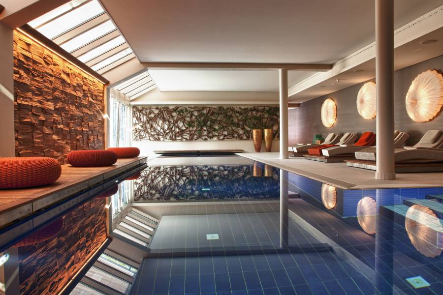 Strandhotel am Weissensee, the pool