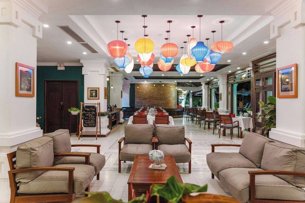 Gem Riverside Hotel Hoi An — eat & drink