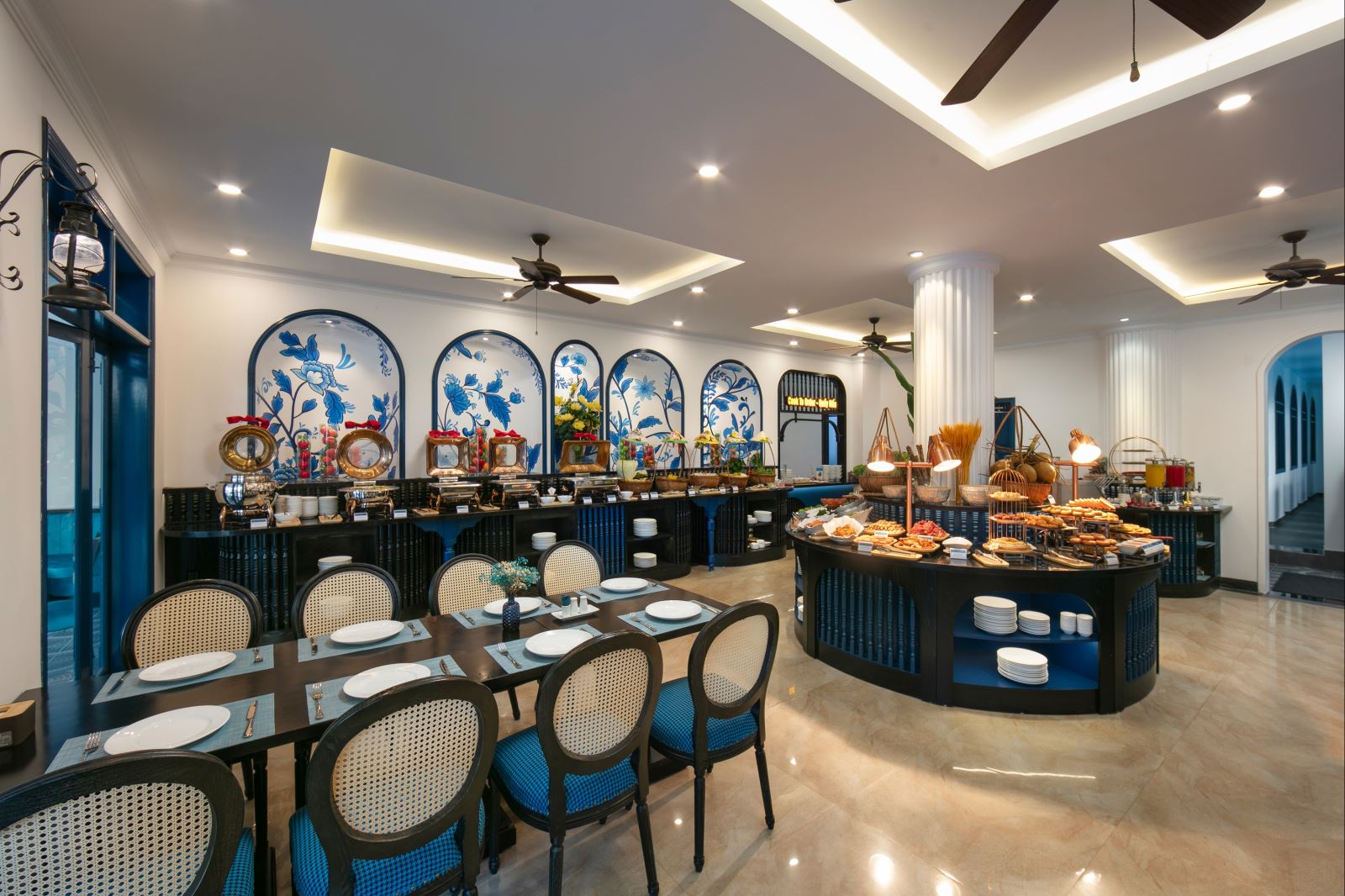 Silk River Hoi An Hotel & Spa — vibe