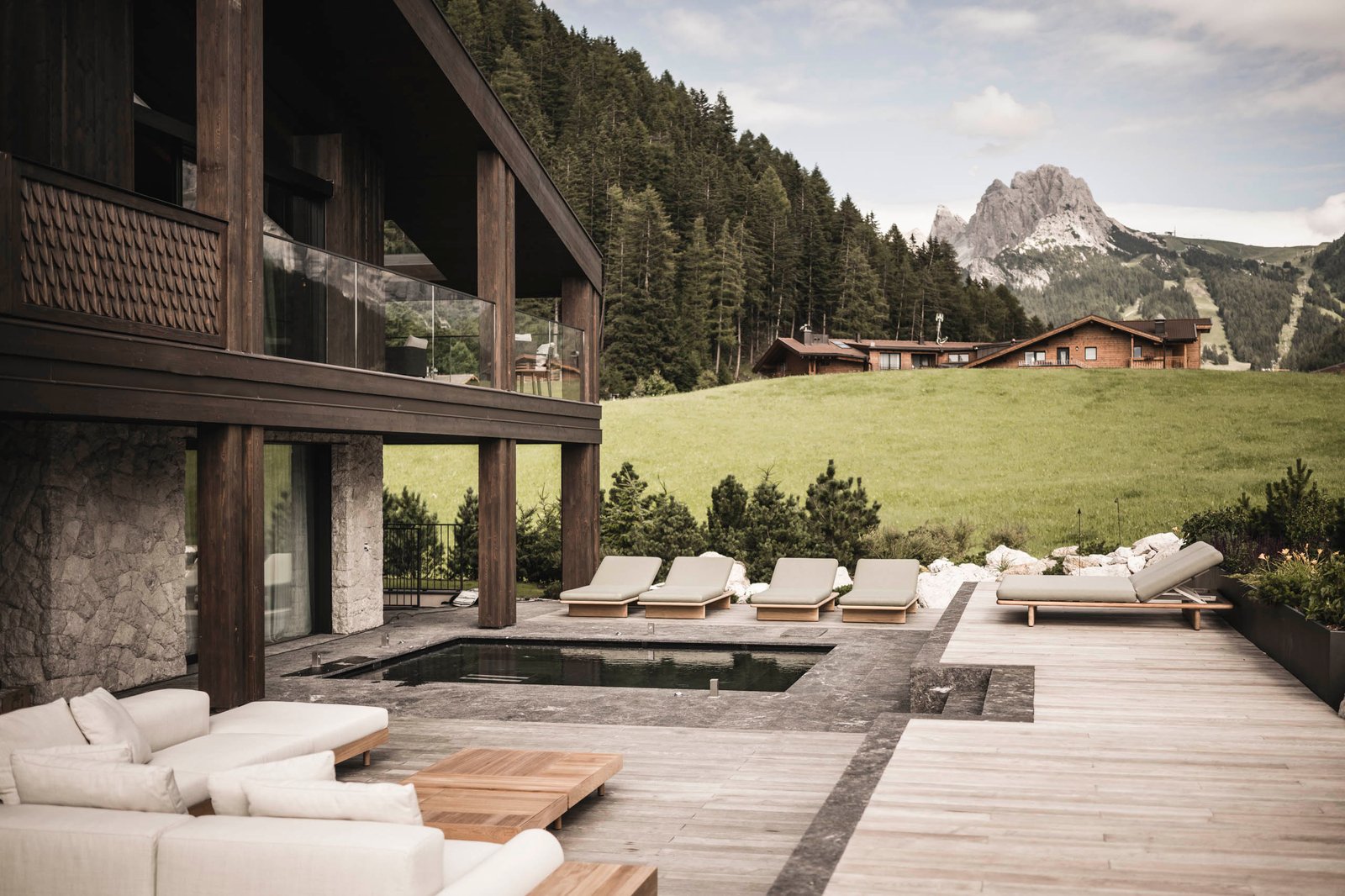 Luxury Chalet Alpurio, the pool