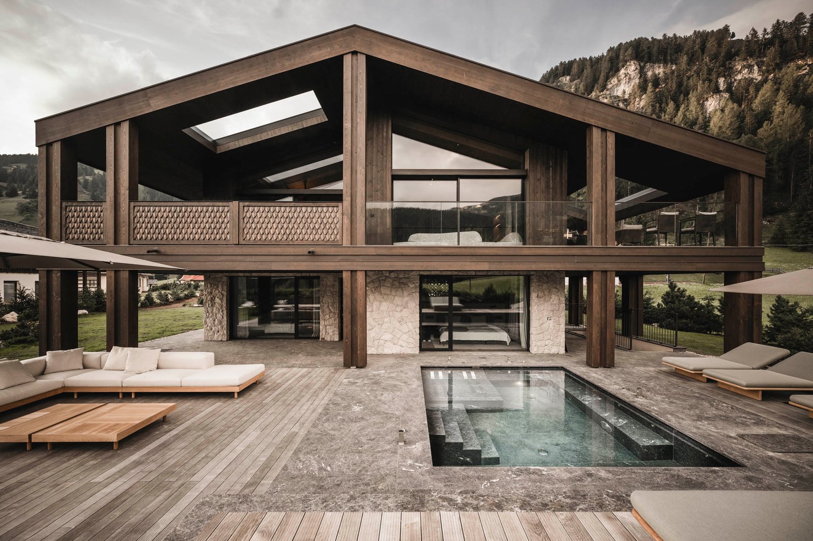Luxury Chalet Alpurio, the pool