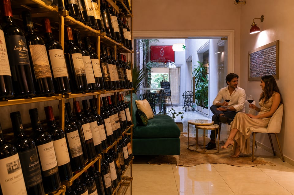 Duque Hotel Boutique & Spa, at the table