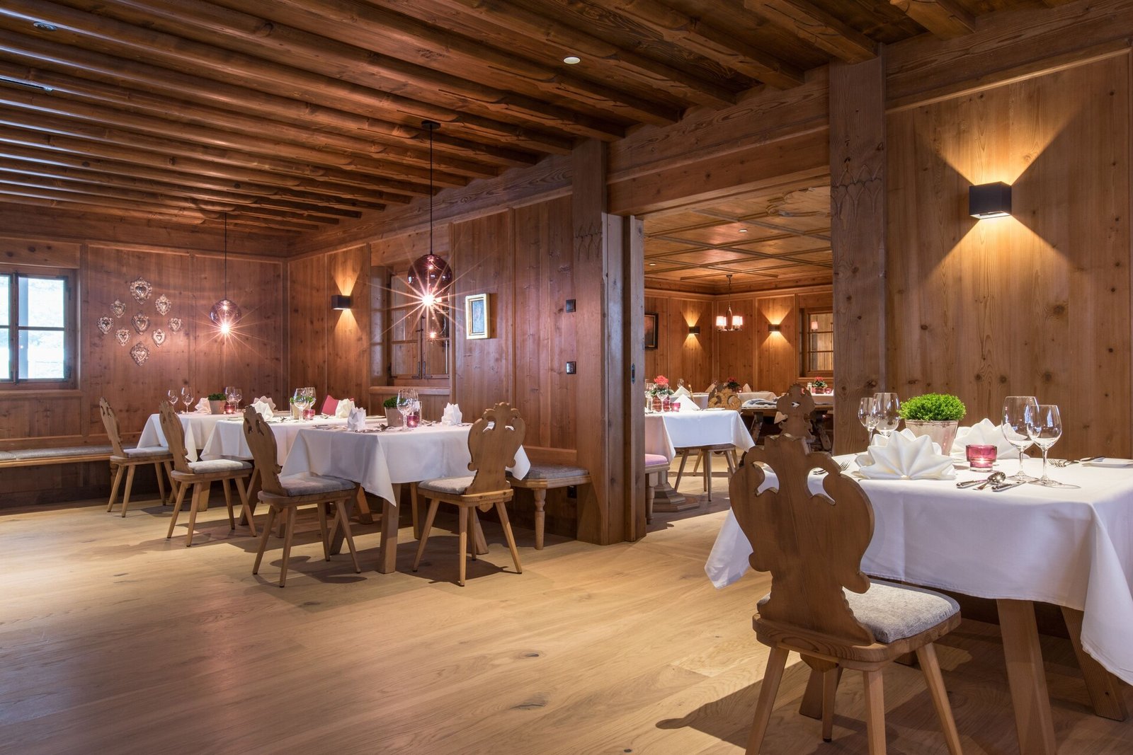 ElisabethHotel Premium Private Retreat- Adults only, restaurant stuben