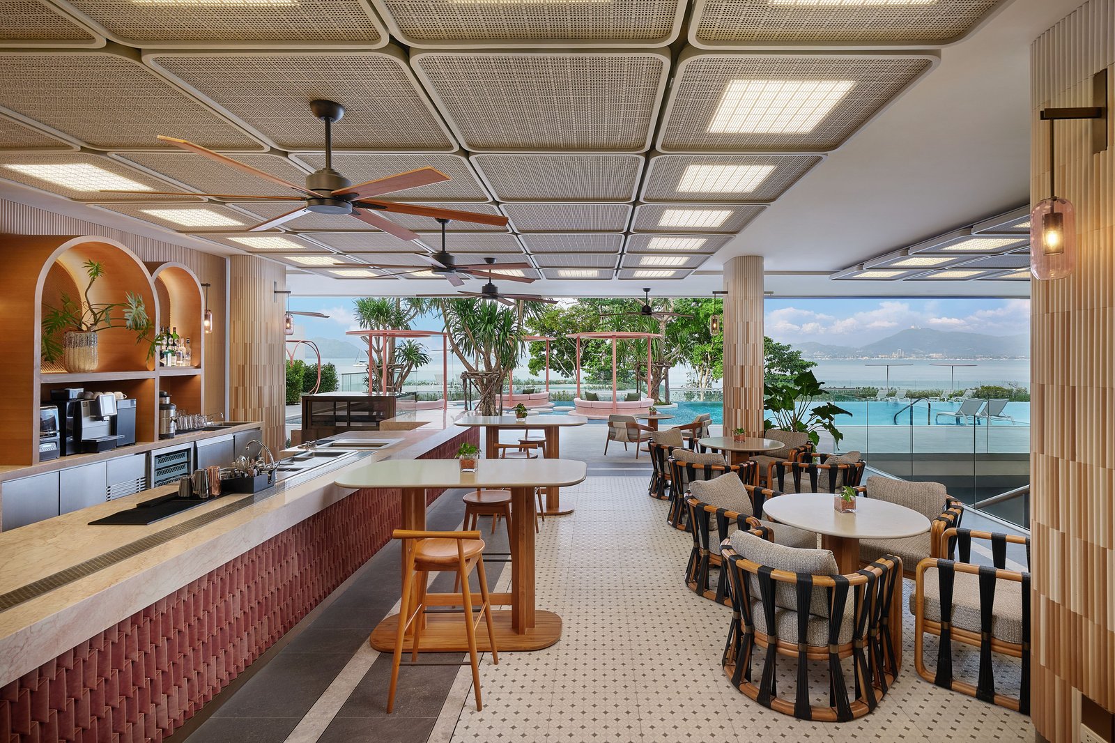 Veranda Resort Phuket, Autograph Collection, at the table