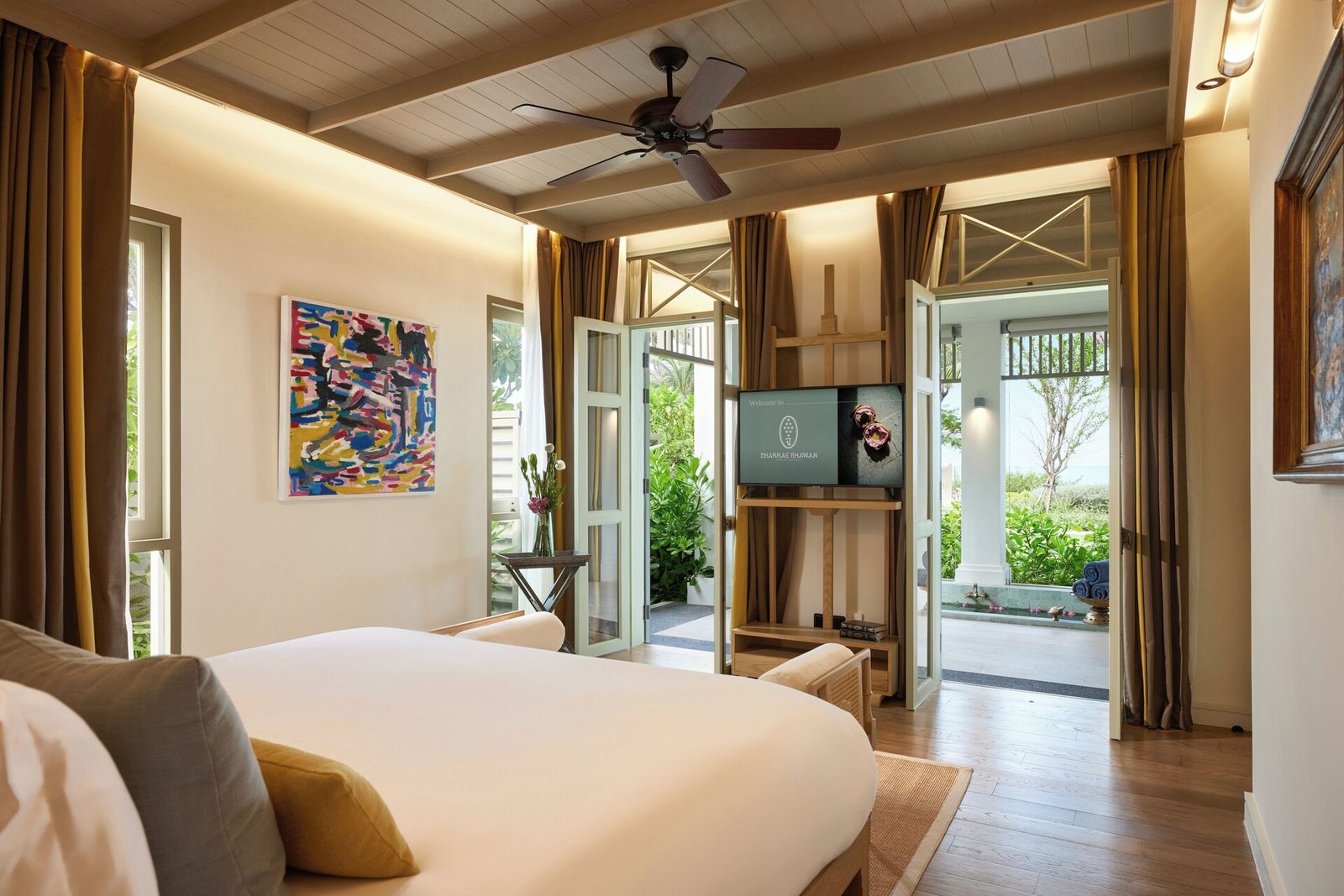 CHARRAS Bhawan Hotel and Residences, rooms