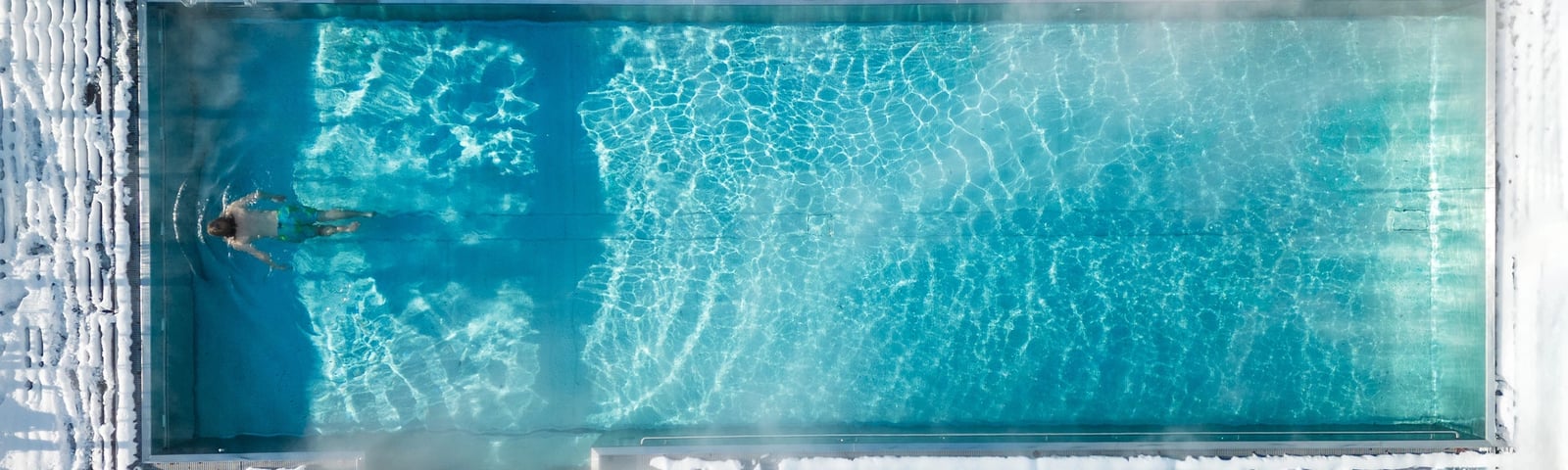 Hotel Der Löwe, the pool