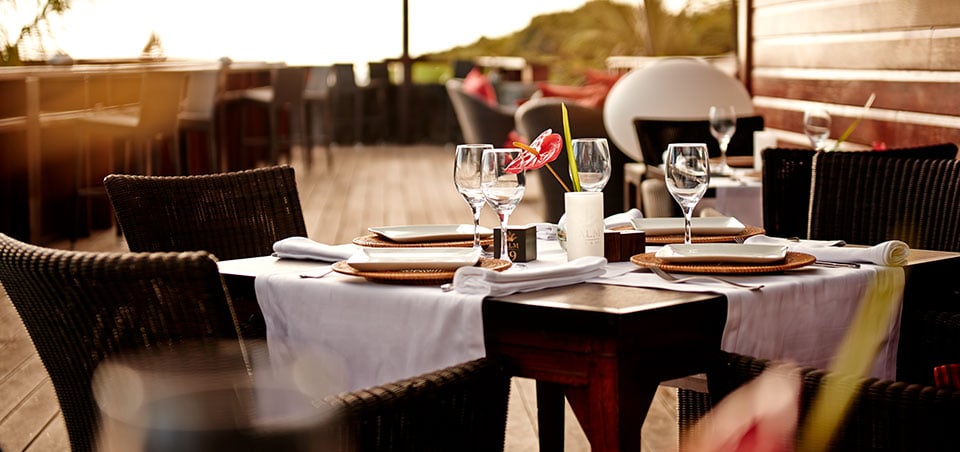 Palm Hotel & Spa, at the table
