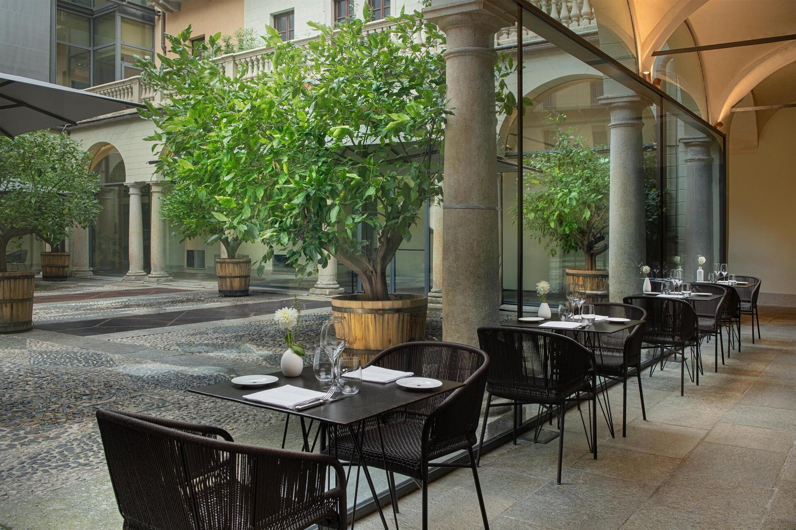 Hotel NH Collection Torino Piazza Carlina, corte dei limoni