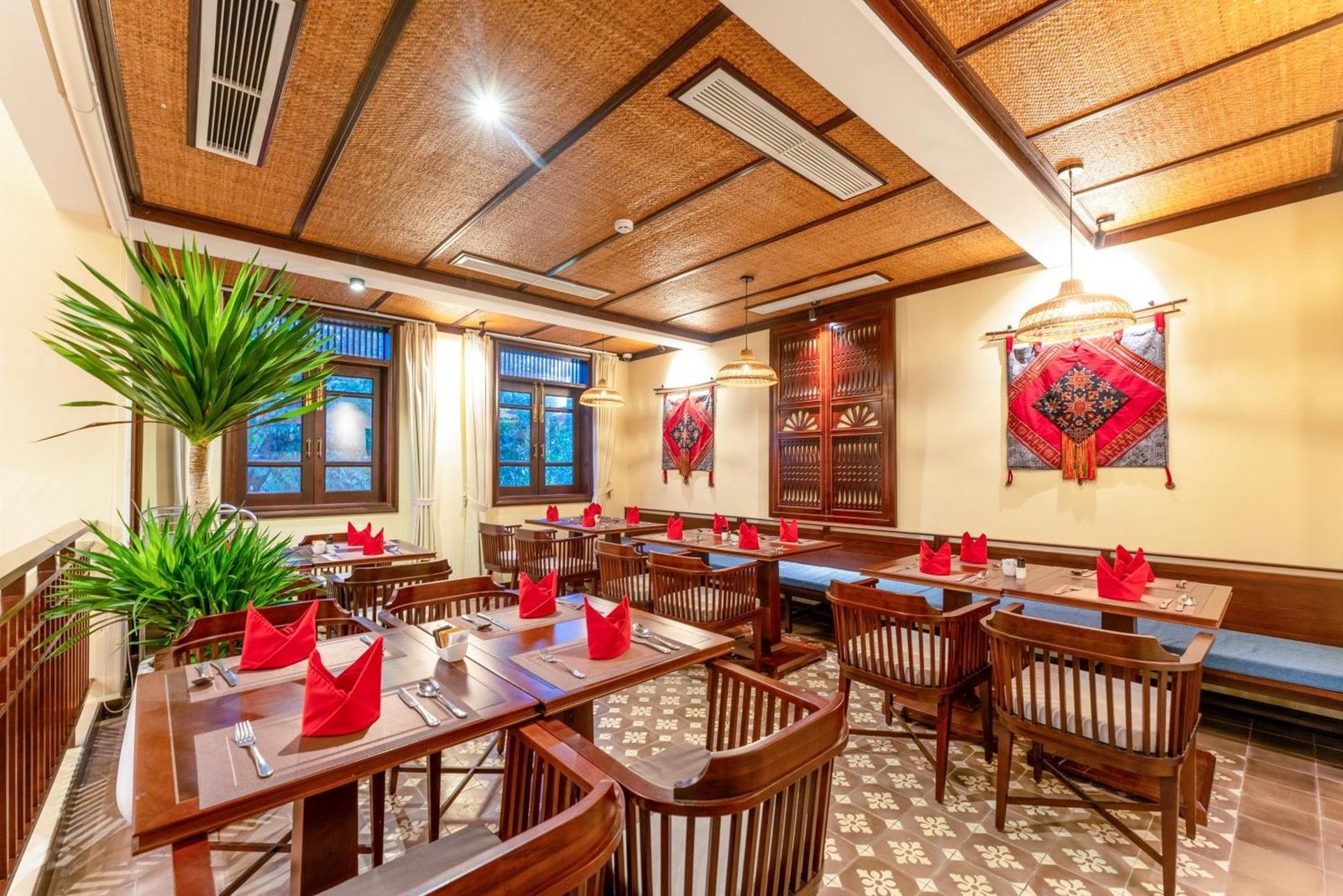 Ahoy Hoi An Boutique Resort & Spa, seaweed restaurant