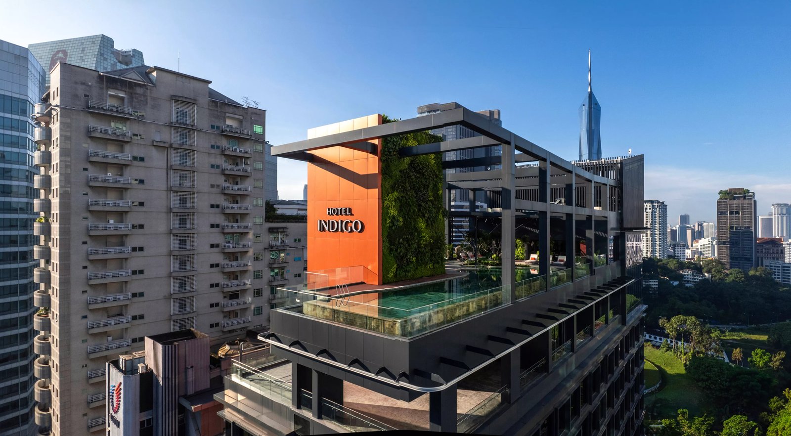 Hotel Indigo Kuala Lumpur on the Park by IHG, the pool