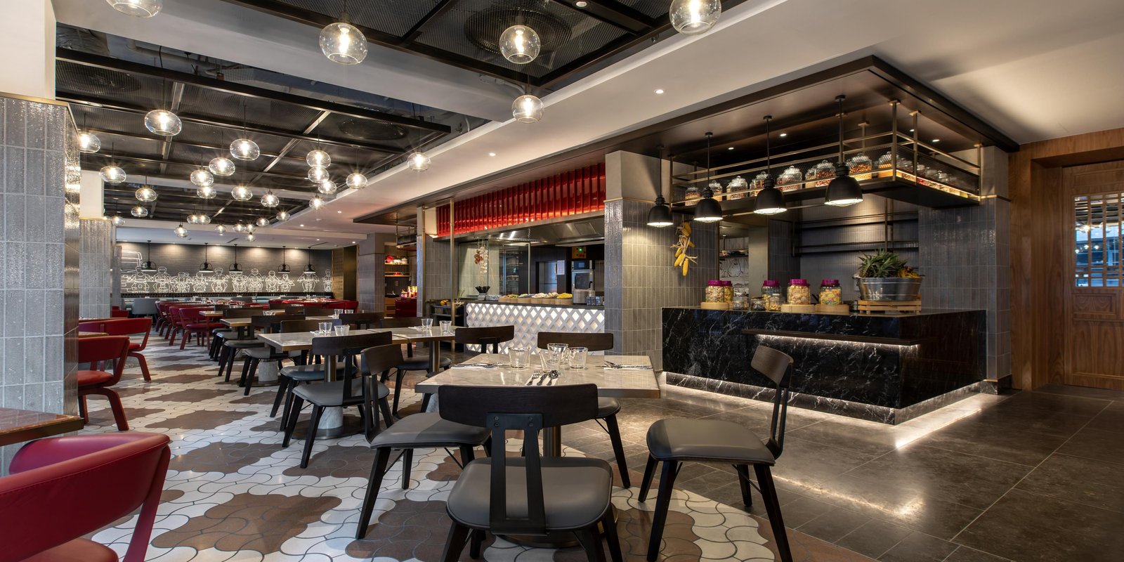 Hotel Indigo Kuala Lumpur on the Park by IHG, wok star