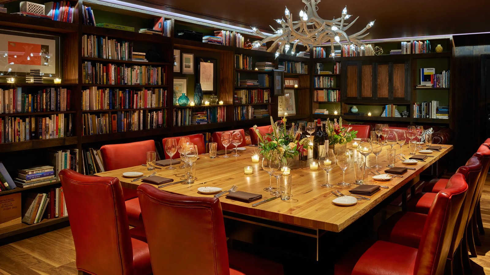 The Nines, a Luxury Collection Hotel, Portland, at the table
