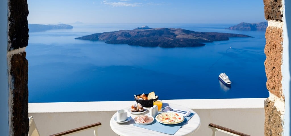 Aigialos Hotel Santorini, at the table