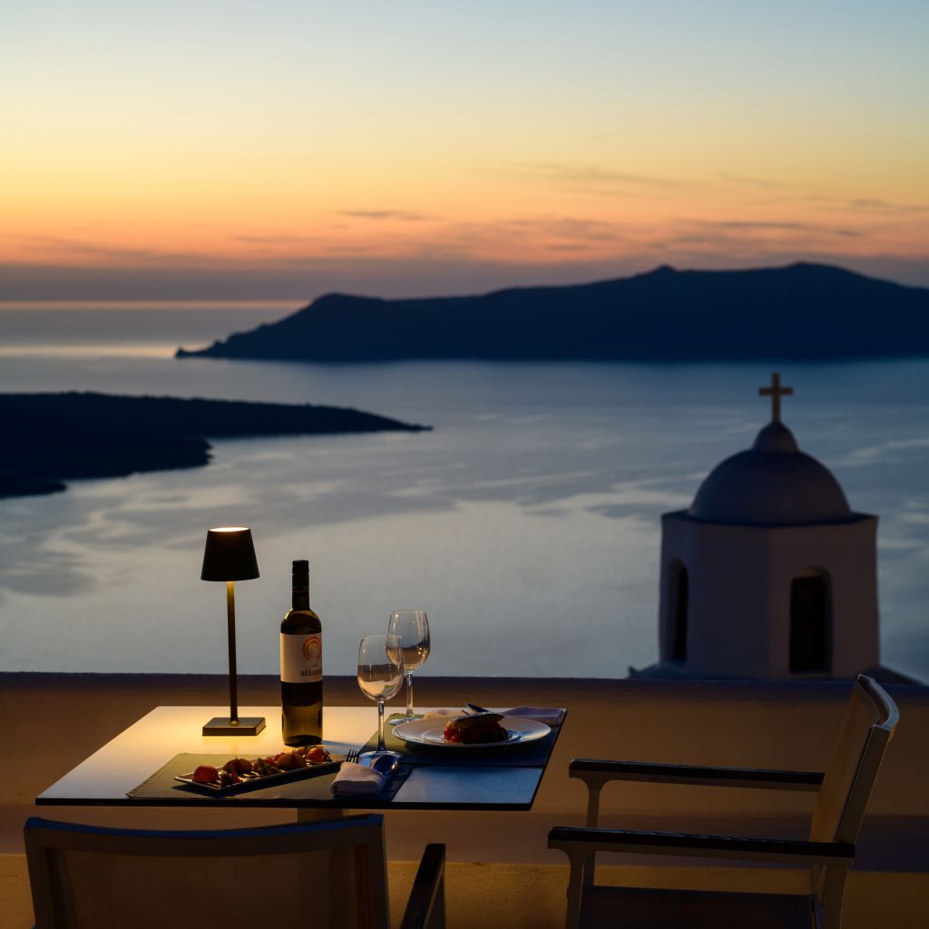 Aigialos Hotel Santorini, the restaurant