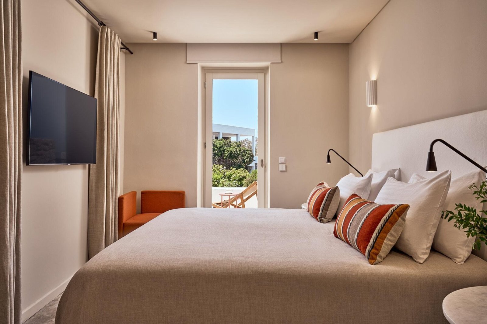 Mykonos Theoxenia