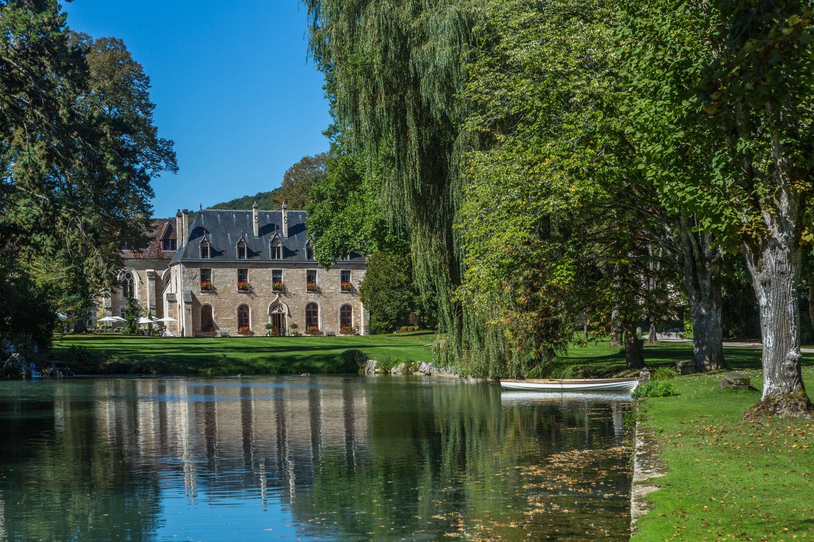Abbaye de la Bussière, how it began