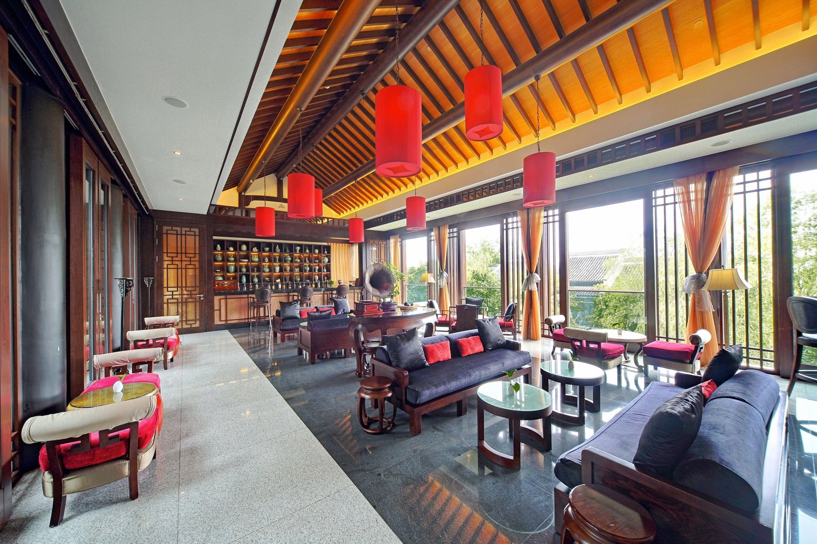 Banyan Tree Spa Hangzhou, at the table
