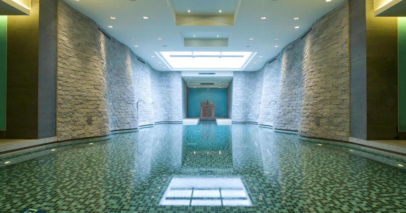 Banyan Tree Spa Hangzhou, the pool