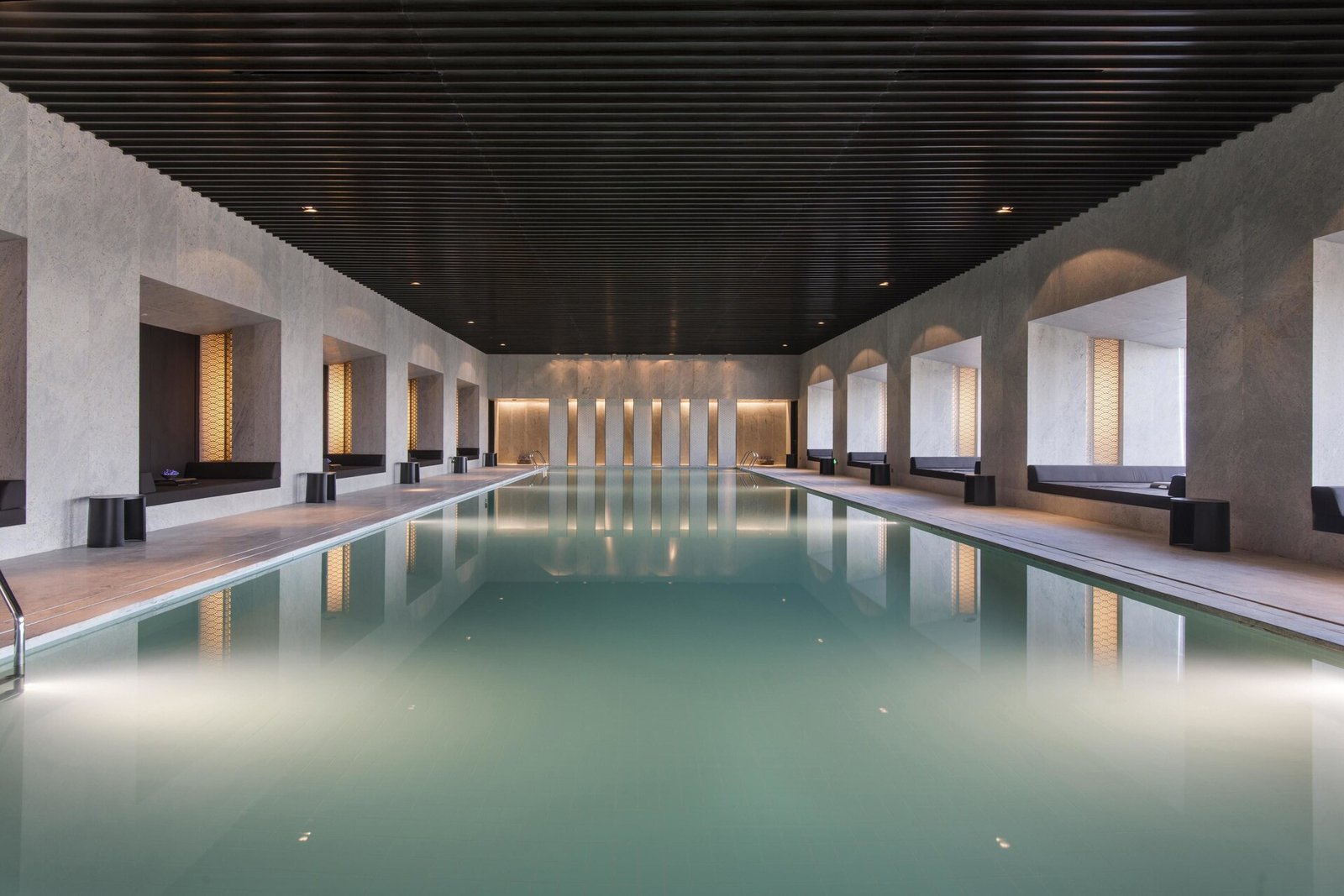 Hyatt Regency Wuhan Optics Valley, the pool