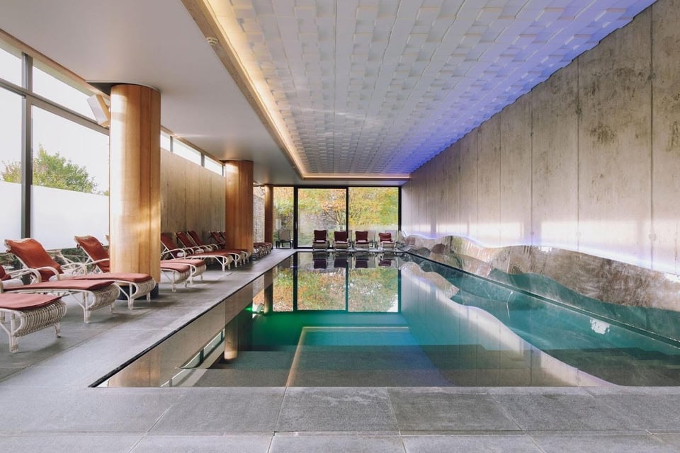 Domaine des Terres du Val, the pool