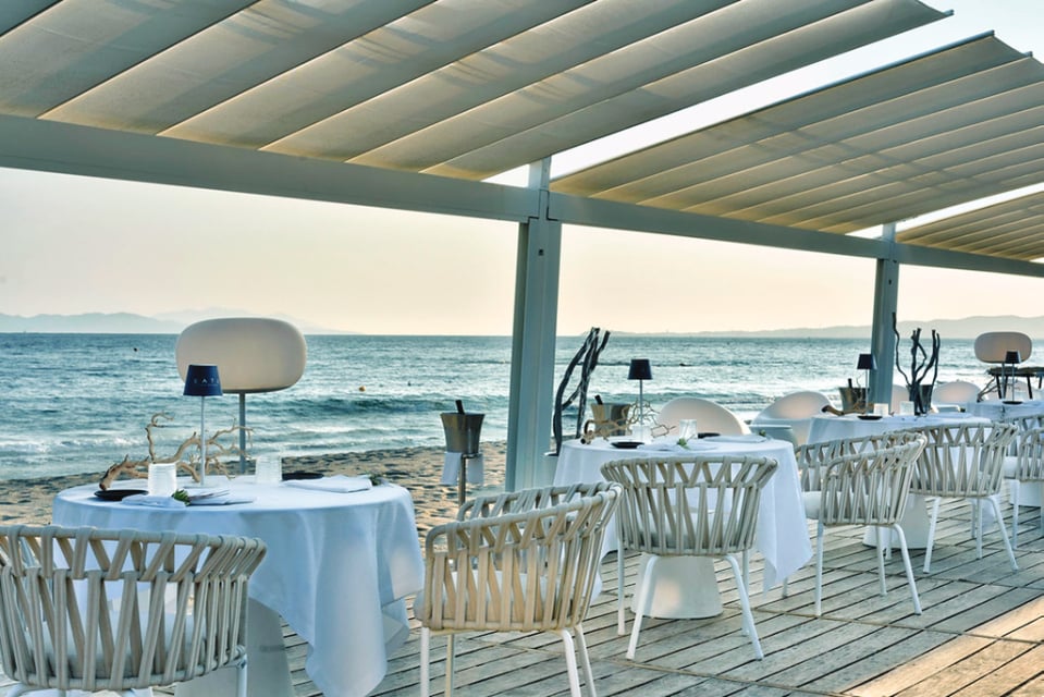 The Sense Experience Resort, at the table